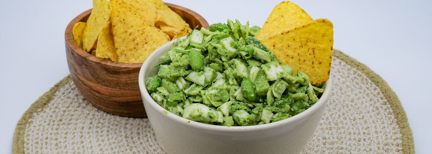 Green goddess salad with tortilla chips